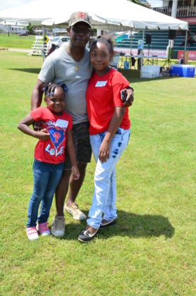 Parent Orin Porter and his children who participated in the youth camp