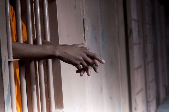 Gov’t to reduce use of pre-trial detention for minor crimes