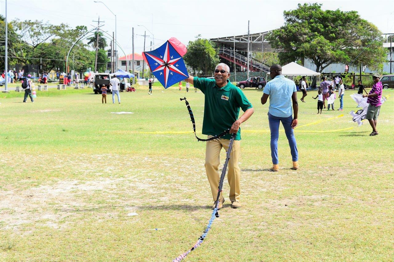 Flying kites at Easter time is a particularly ‘Guyanese’ invention President Granger DPI Guyana