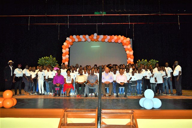 240 youngsters complete recreational camp hosted by MOE, USAID