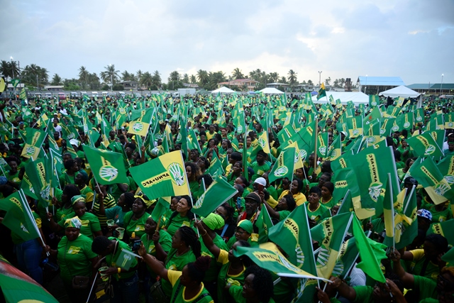 Hopetown rally attracts thousands